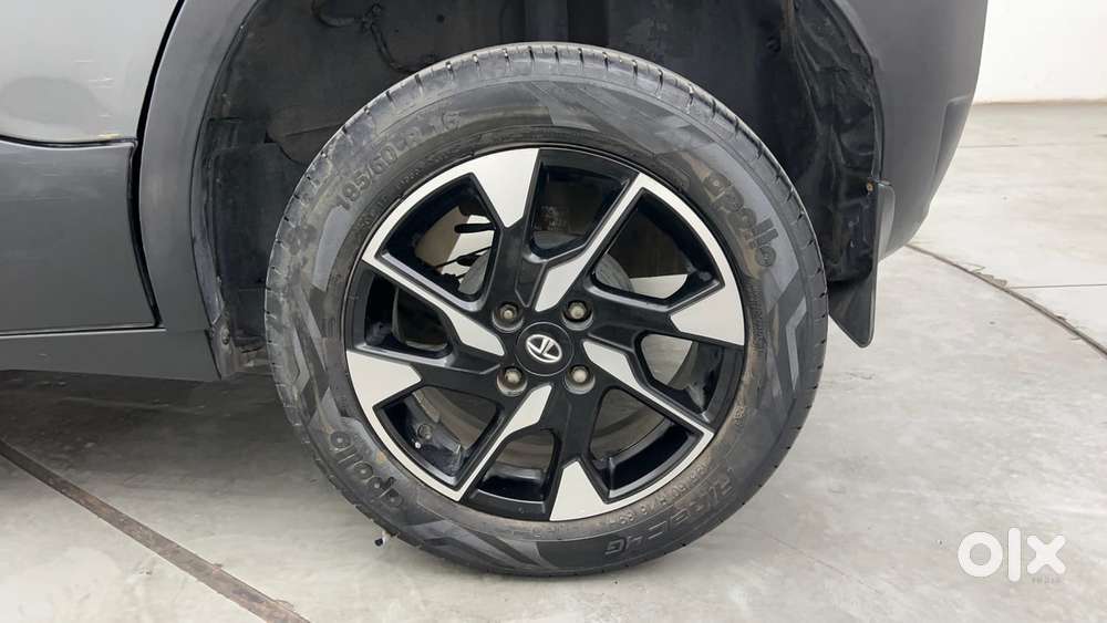 Tata Punch Creative Amt, 2022, Petrol