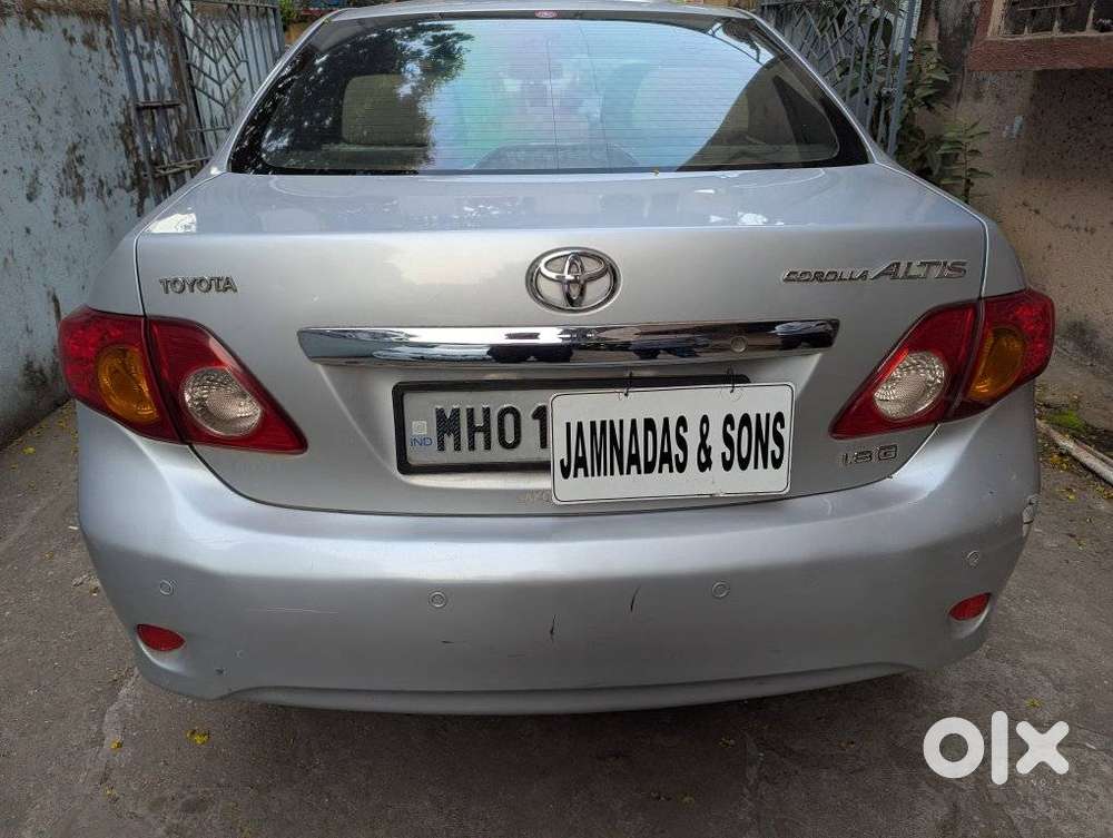 Toyota Corolla Altis 2010-2013 1.8 J, 2010, Petrol