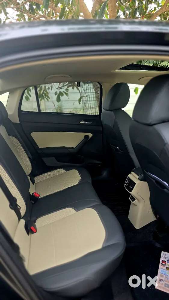 Skoda Slavia Style Tsi 2025 Automatic 1.5l