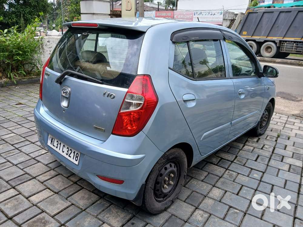 Hyundai I10 Sportz At, 2011, Petrol