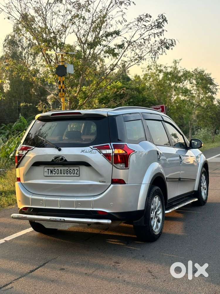 Mahindra Xuv500 W9, 2019