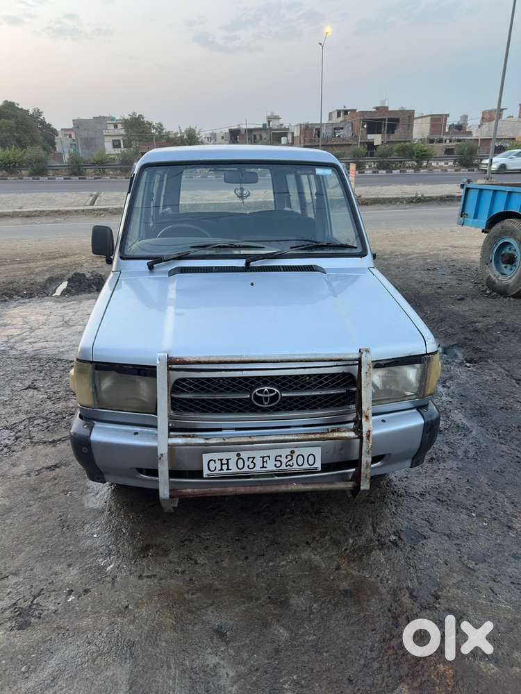 Toyota Qualis Diesel 2002 Model