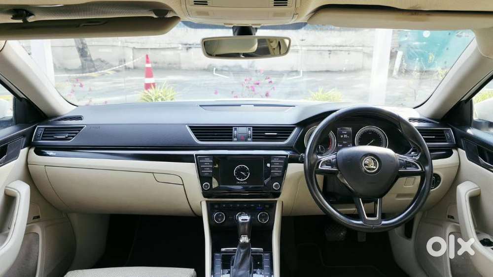 Skoda Superb Lk 1.8 Tsi At, 2016, Petrol