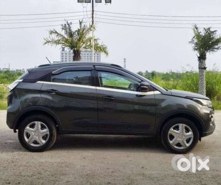 Tata Nexon 1.2 Revotron Xma Amt, 2020, Petrol
