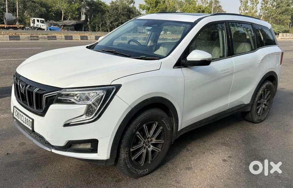 Mahindra Xuv700 2.2 Ax 7 Diesel At Str, 2022, Diesel