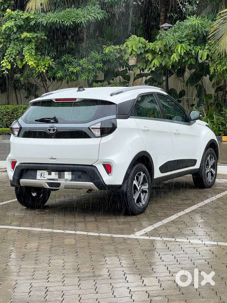 Tata Nexon 1.5 Revotorq Xza Plus S Amt, 2021, Diesel