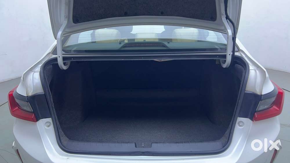 Honda City 1.5 Zx I-vtec Mt, 2021, Petrol