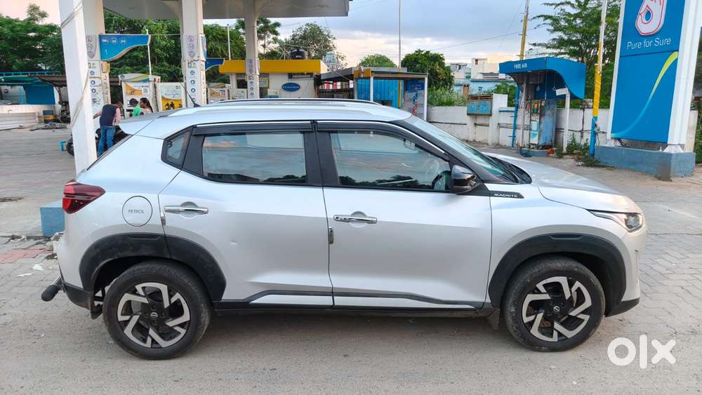 Nissan Magnite 1.0 Xv Premium Turbo (o), 2021, Petrol
