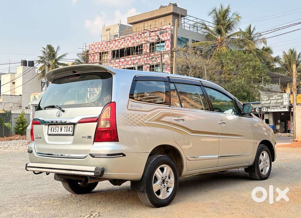 Toyota Innova 2.5 V 7 Str, 2008, Diesel