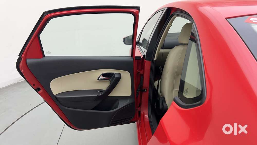 Skoda Rapid 1.6 Mpi At Style, 2017, Petrol