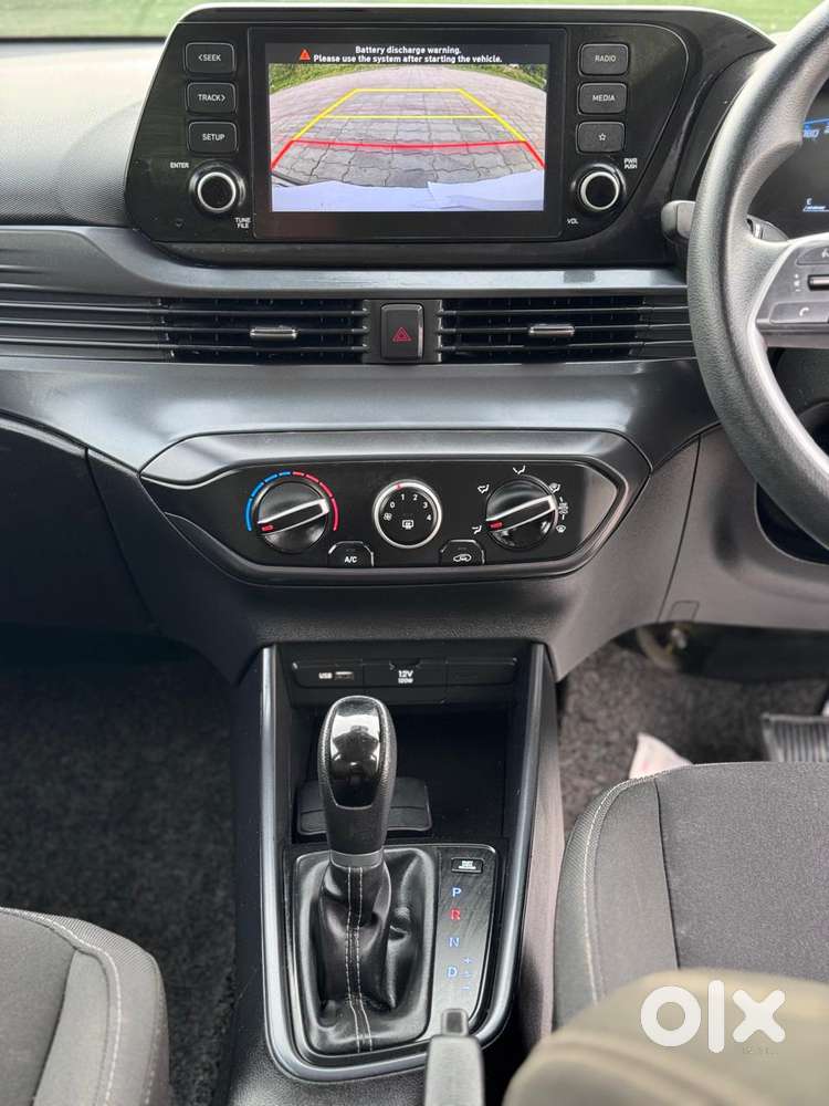 Hyundai I20 Sportz 1.2 Ivt, 2023, Petrol