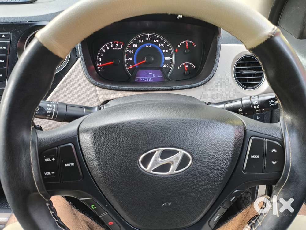 Hyundai Grand I10 Sportz 1.2 Kappa Vtvt, 2015, Petrol