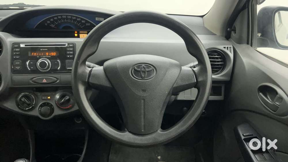 Toyota Etios Liva 1.2 G, 2013, Petrol