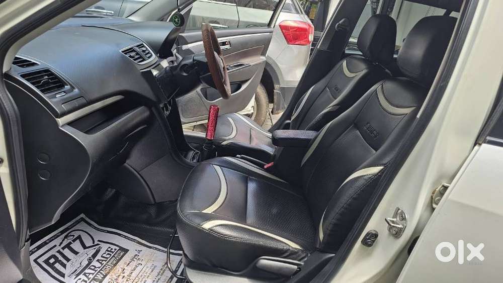 Maruti Suzuki Swift Vxi Optional, 2017, Petrol