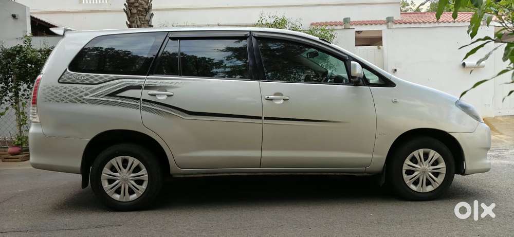 Toyota Innova 2.5 G4 Diesel 7-seater, 2010, Diesel