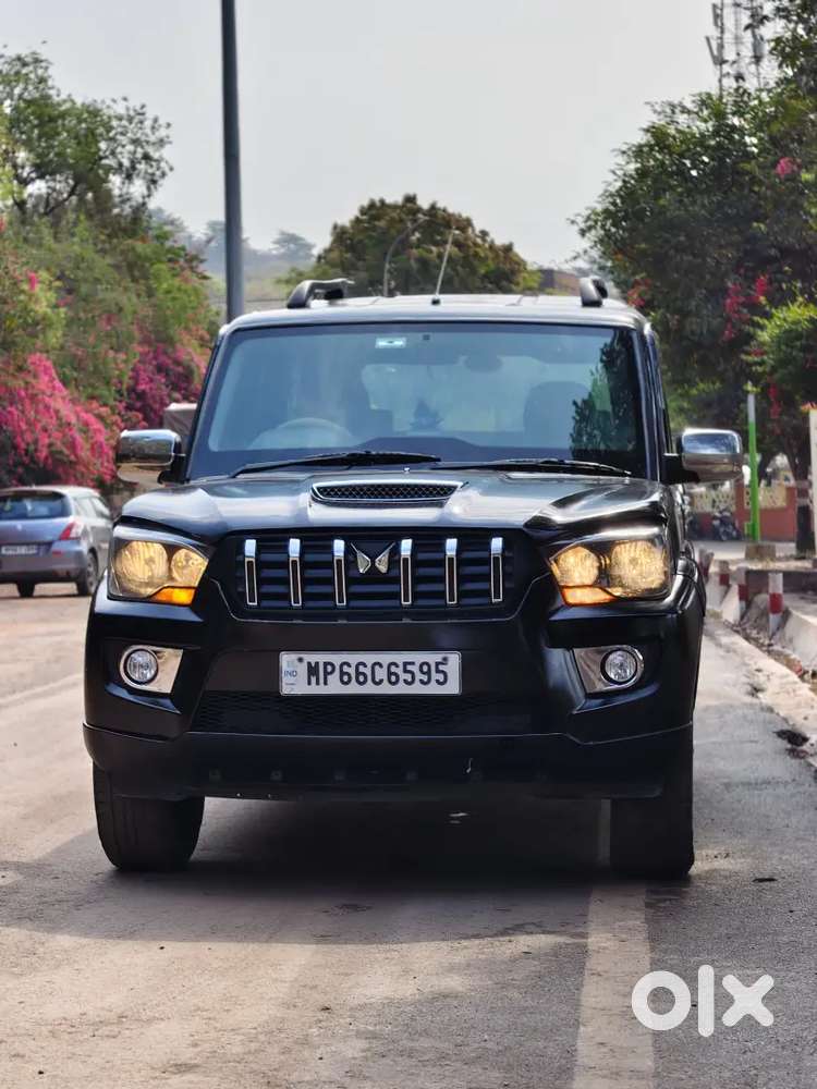 Mahindra Scorpio Classic 2019