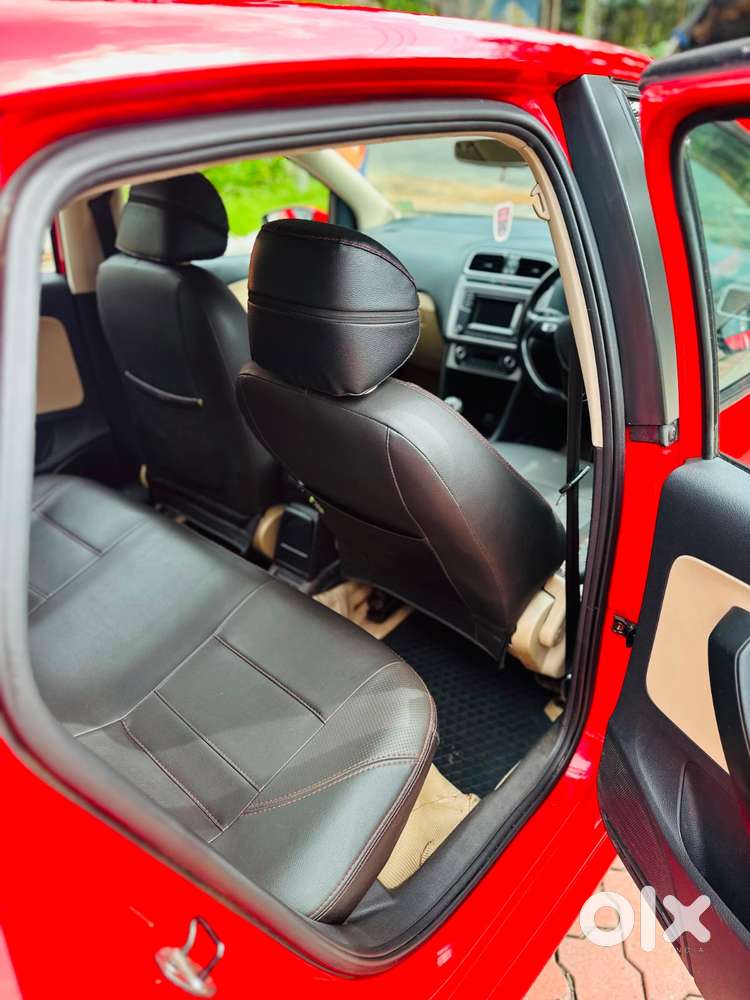 Volkswagen Polo Petrol Highline 1.2l, 2016, Petrol