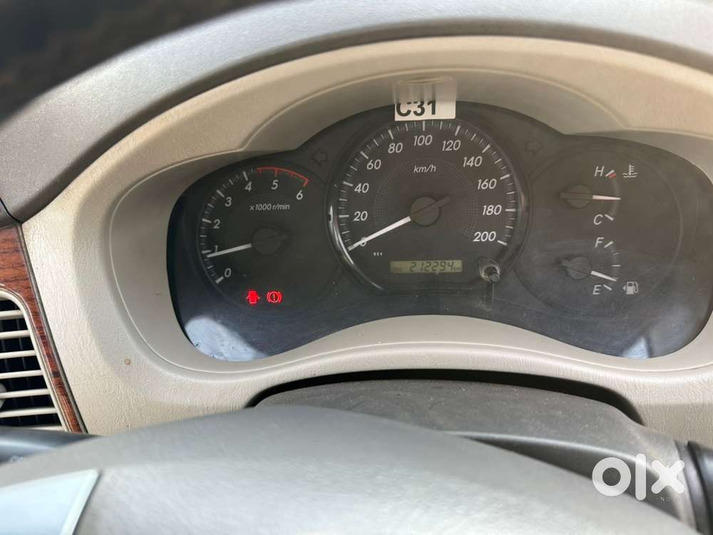 Toyota Innova Diesel 2014