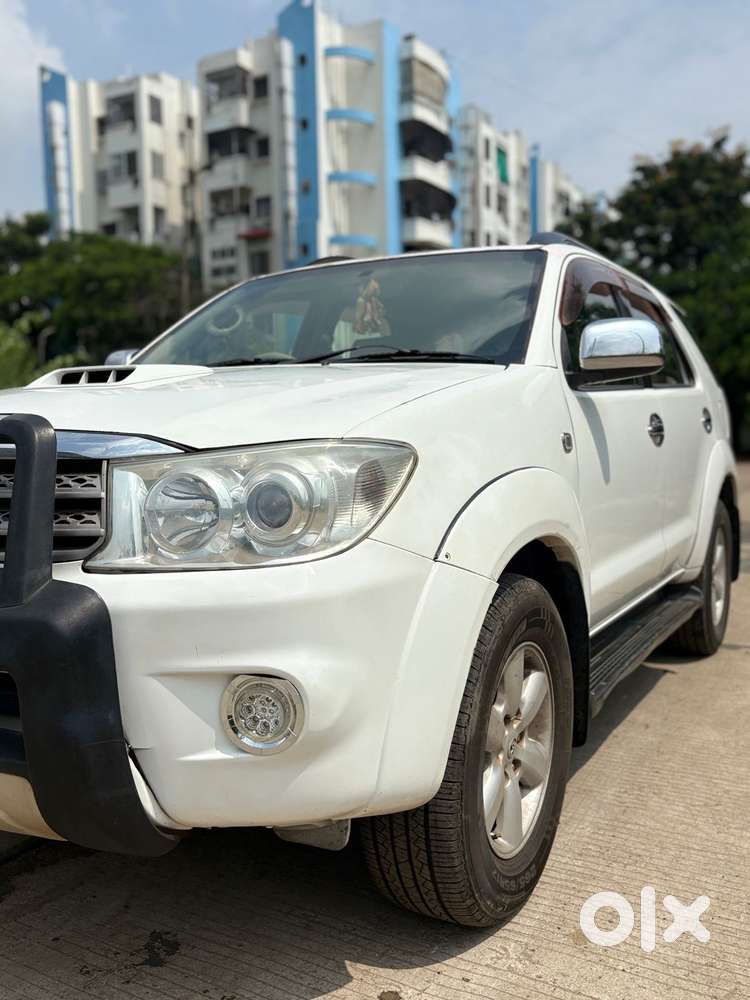 Toyota Fortuner [2009-2012] 3.0 4x4 Mt, 2011, Diesel
