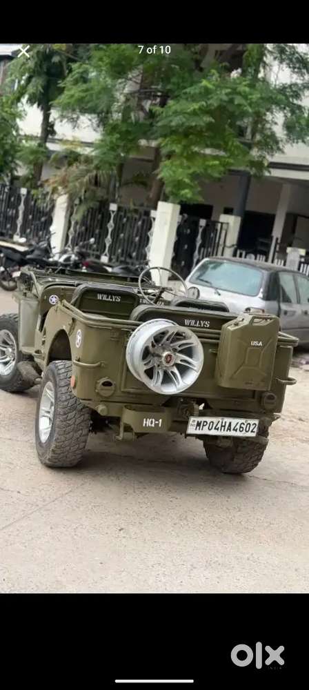 Mahindra Jeep Classic 1987