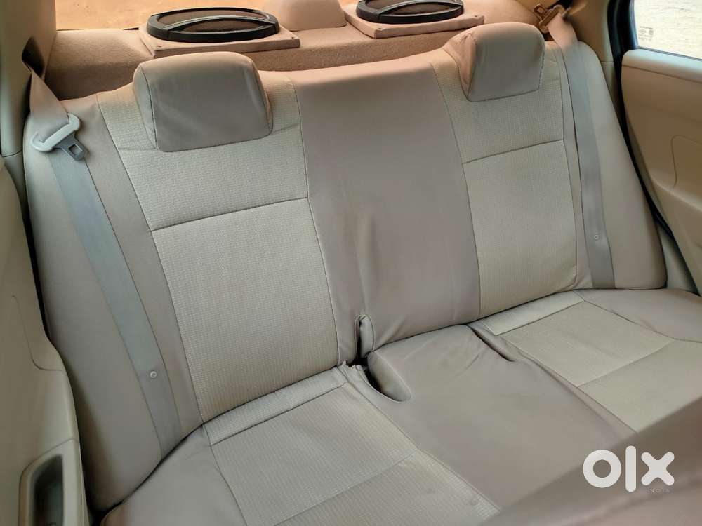 Maruti Suzuki Swift Dzire Ldi Bsiv, 2015, Diesel