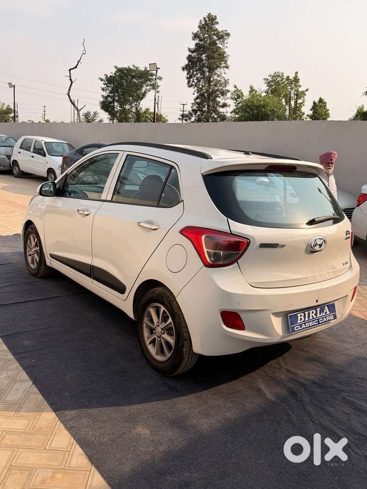 Hyundai Grand I10 At Asta, 2016, Petrol