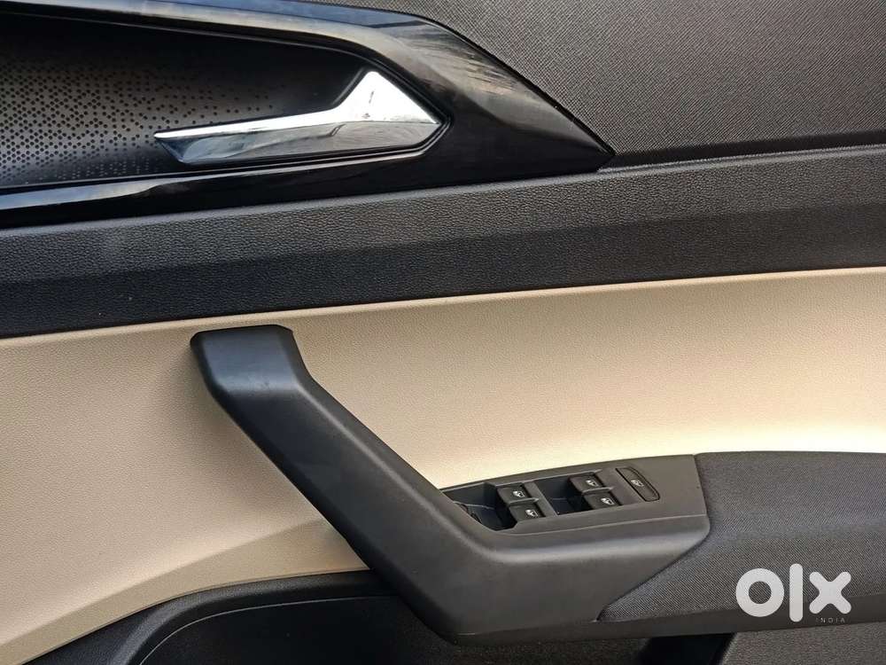 Skoda Slavia Ambition 1.0l Tsi At, 2023, Petrol