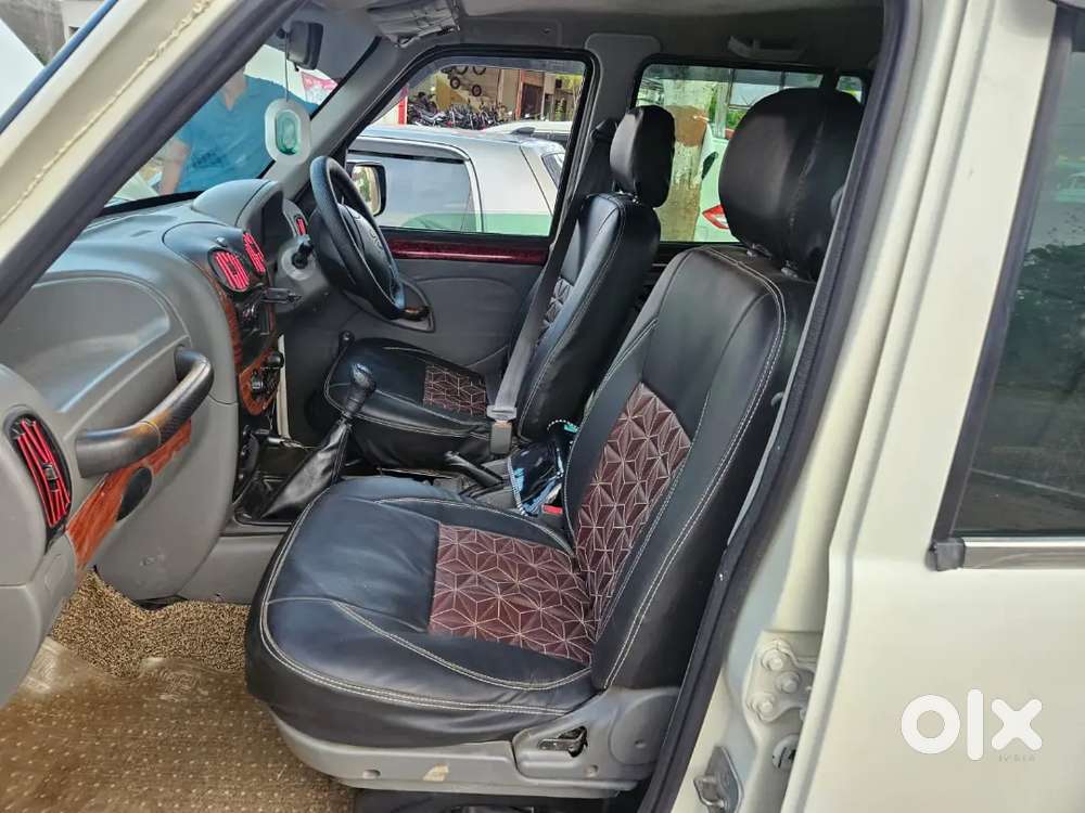 Mahindra Scorpio 2012
