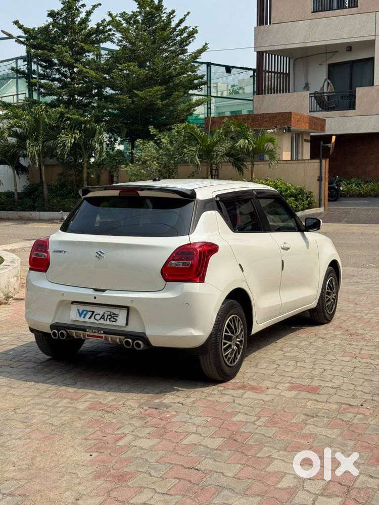 Maruti Suzuki Swift 1.2 Vxi (o), 2023, Petrol