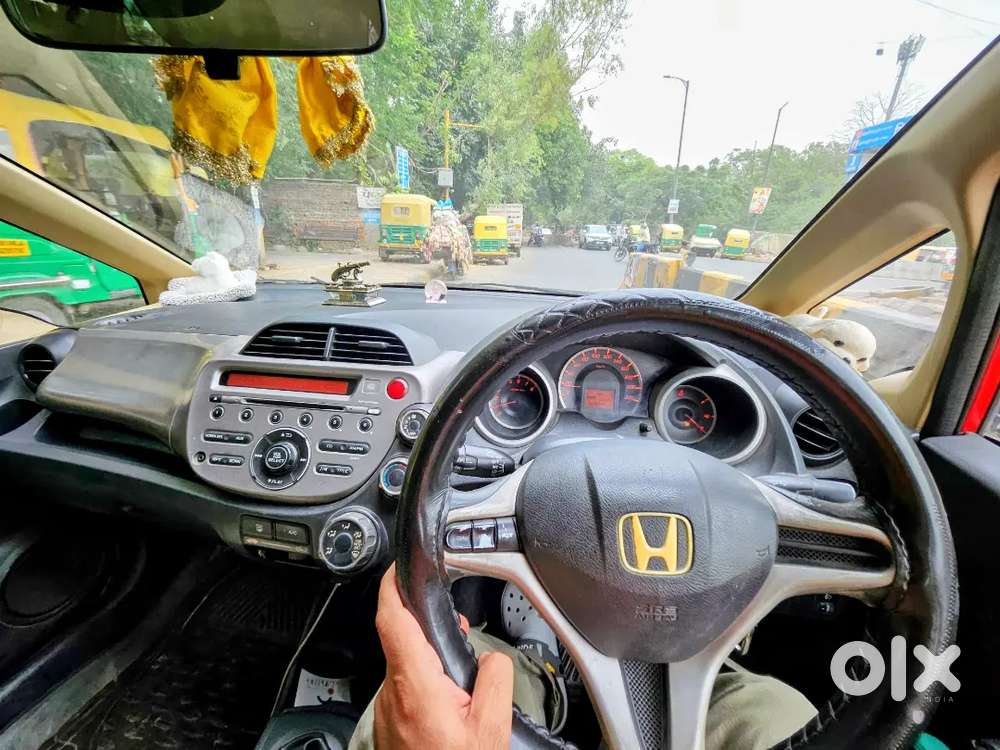 Honda Jazz 2012 Petrol Well Maintained Delhi Registered 2nd Owner