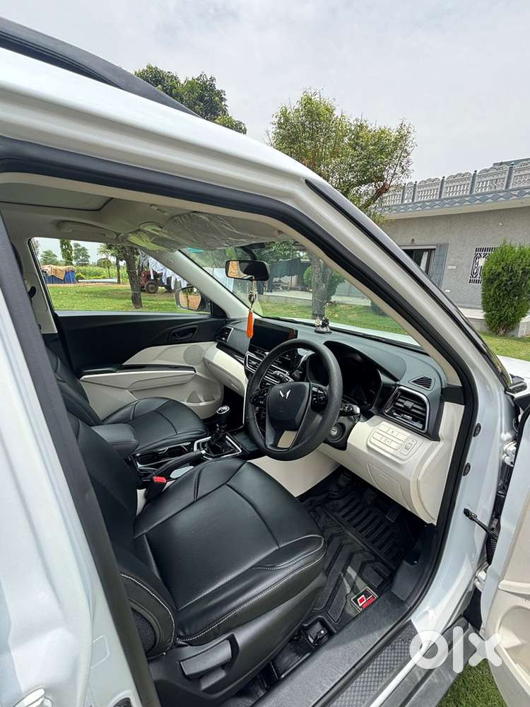 Mahindra Xuv 3xo 2024