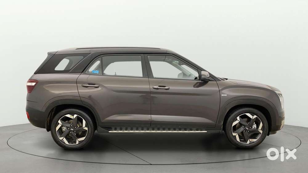 Hyundai Alcazar 2.0 Signature (o) Petrol At 6 Str, 2022, Petrol