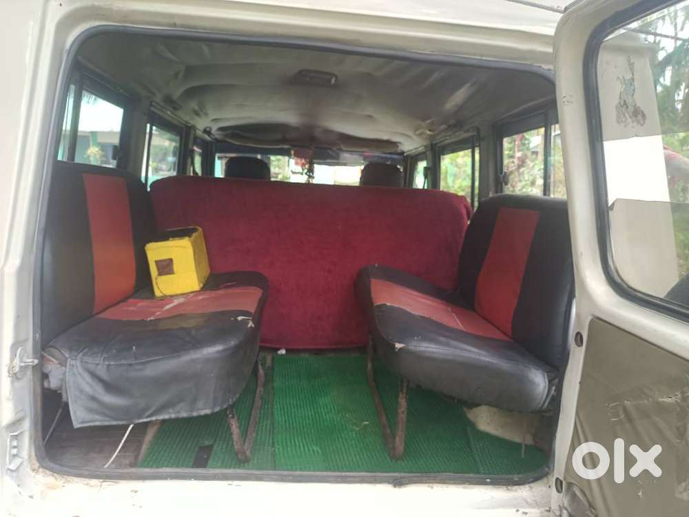 Bolero 9seater 2012-october