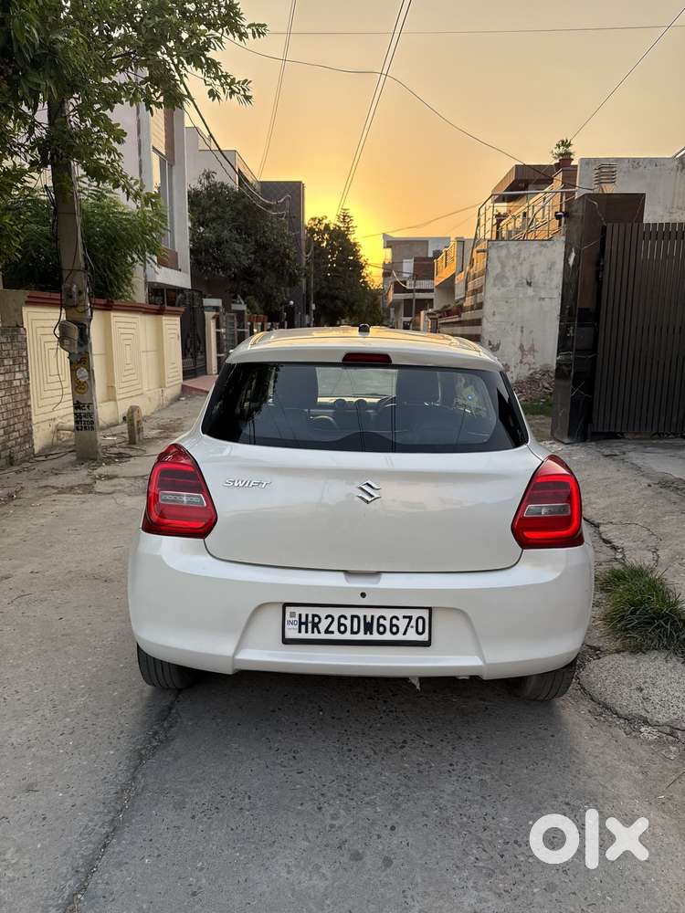 Maruti Suzuki Swift Vxi Optional, 2019, Petrol