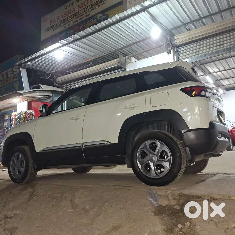 Maruti Suzuki Brezza 2024 Petrol 13950 Km Driven