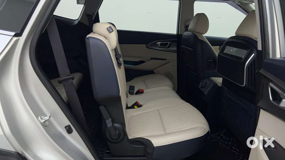 Kia Carens Clavis Htk, 2025, Petrol