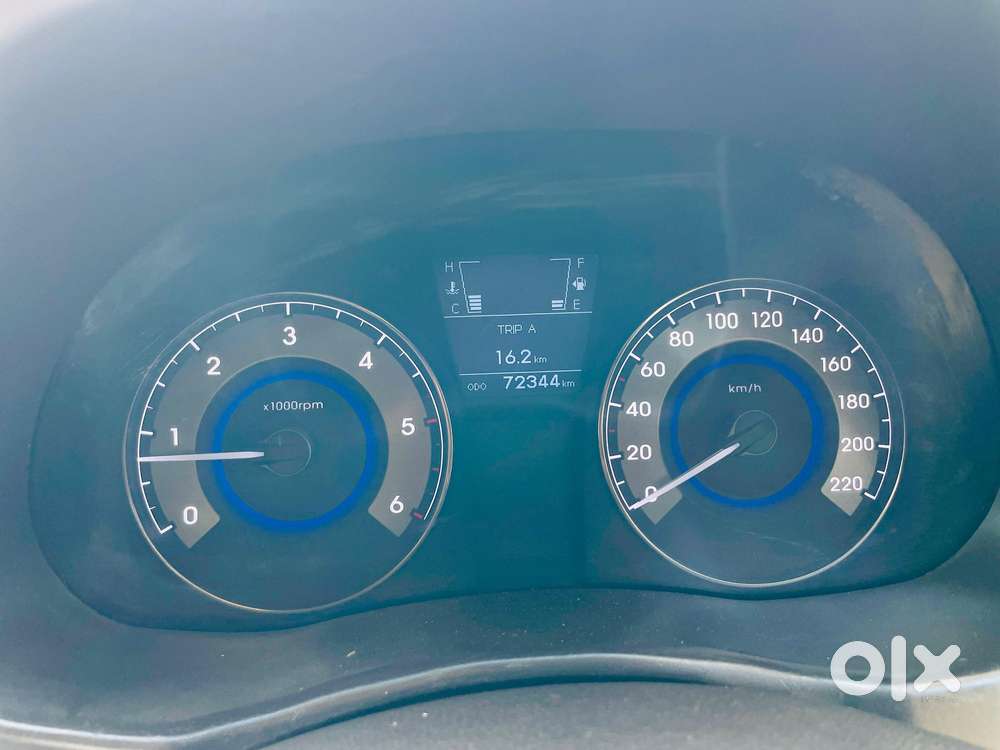 Hyundai Verna 1.5 Sx (o) Diesel Mt, 2016, Diesel