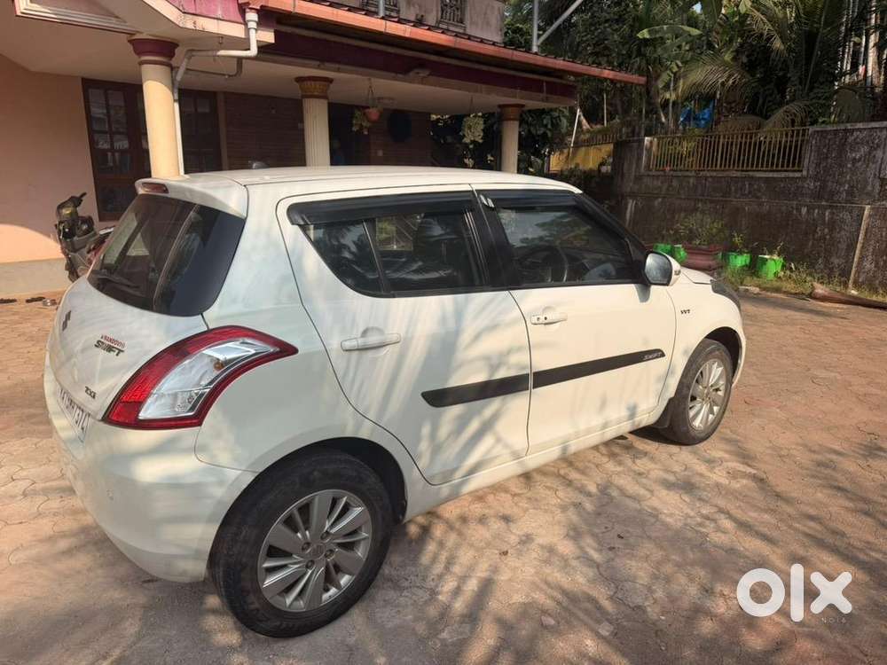 Maruti Suzuki Swift 2017 Petrol 40000 Km Driven Well Maintained