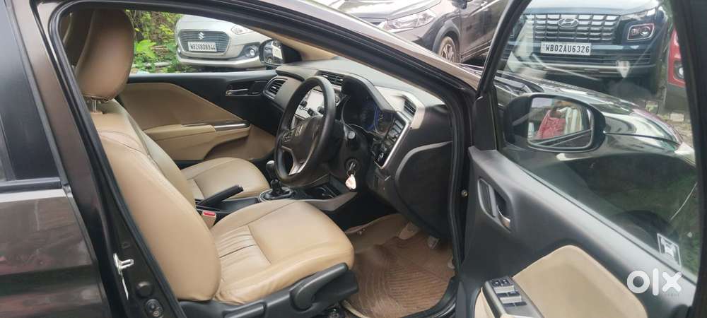 Honda City V Mt Exclusive, 2016, Petrol