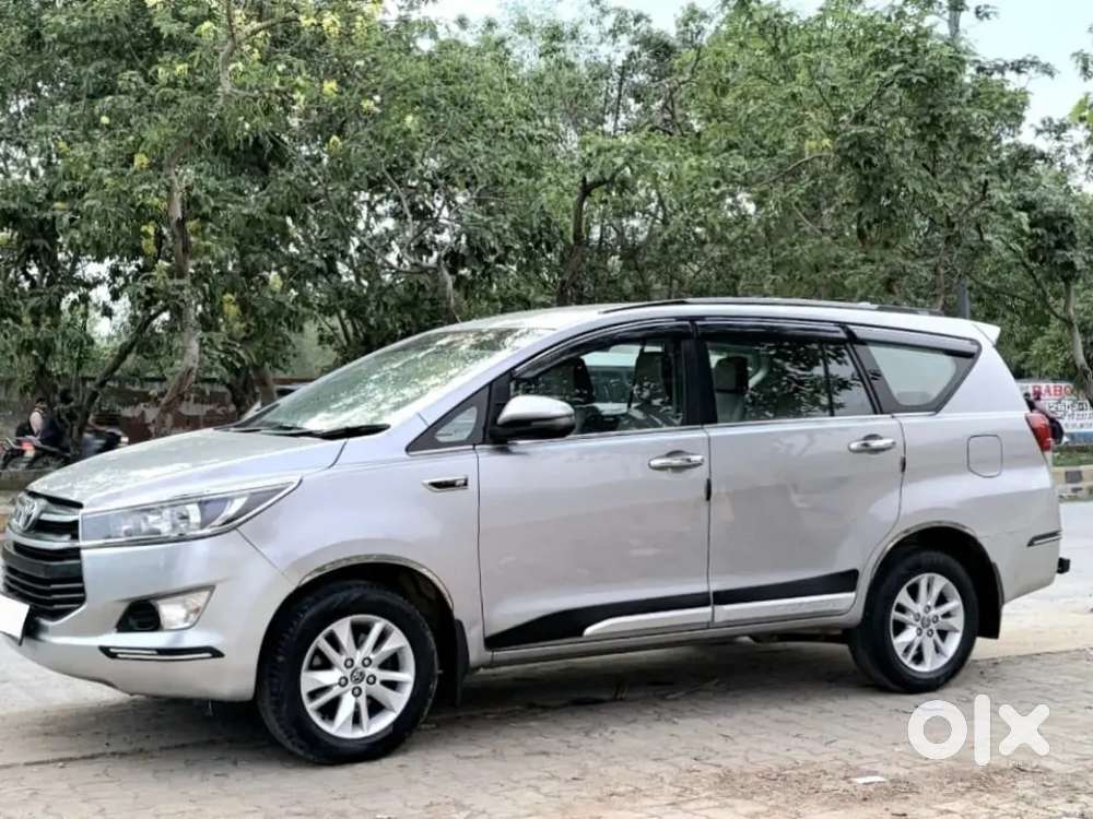 Toyota Innova 2017
