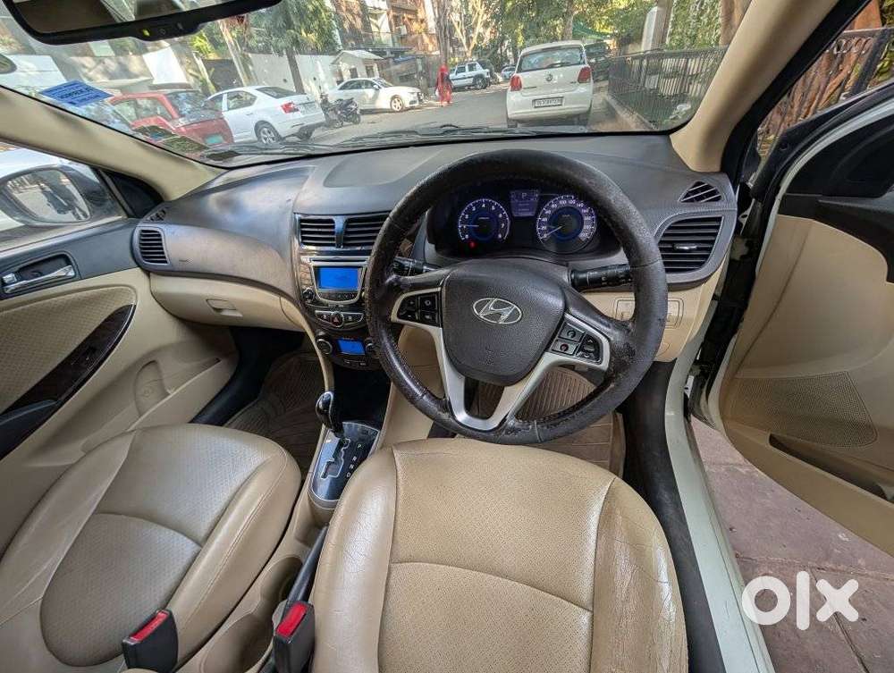 Hyundai Verna Fluidic 1.6 Vtvt Sx Opt, 2012, Petrol