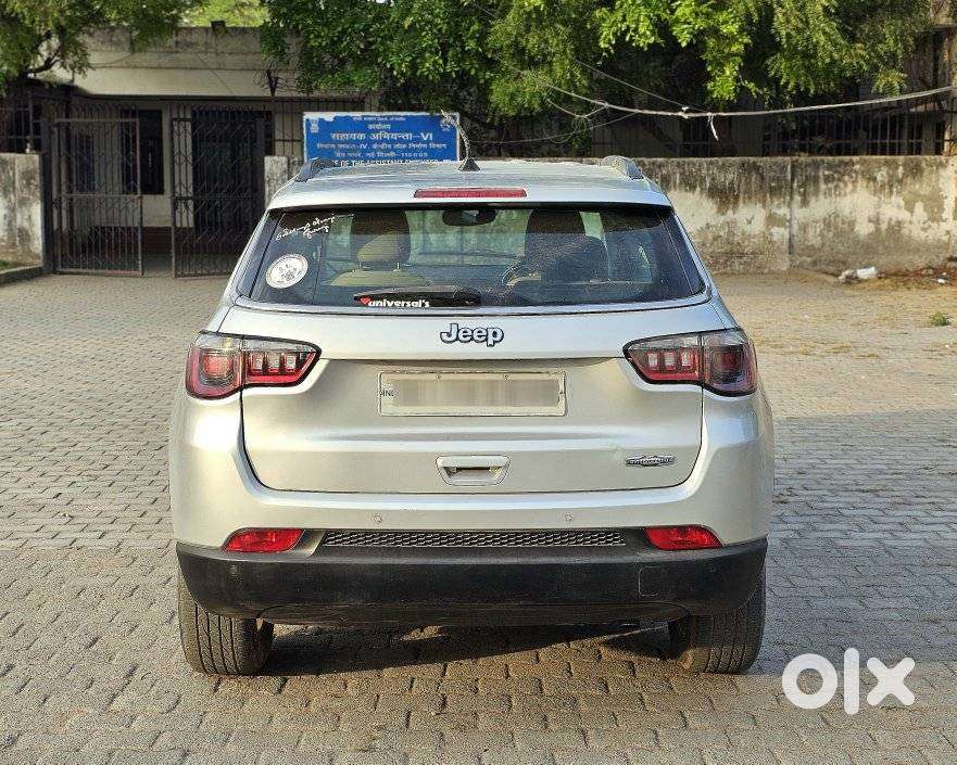 Jeep Compass 2.0 Longitude Option, 2018, Diesel