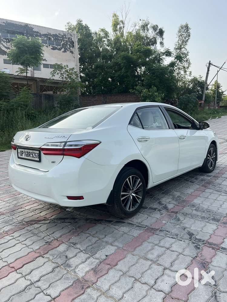 Toyota Corolla Altis 1.8 Gl, 2017, Petrol