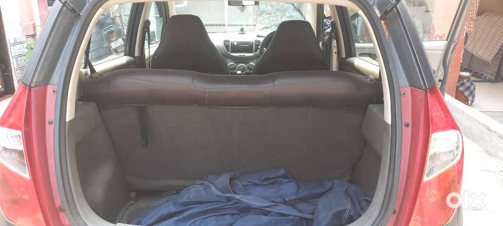 Hyundai I10 Era 1.0 (2011) – Well Maintained  Ahmedabad