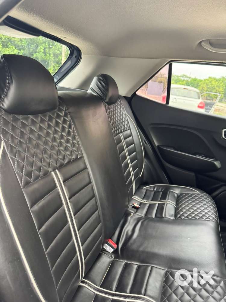 Hyundai Venue S (o) 1.2 Petrol Knight Edition, 2021, Petrol