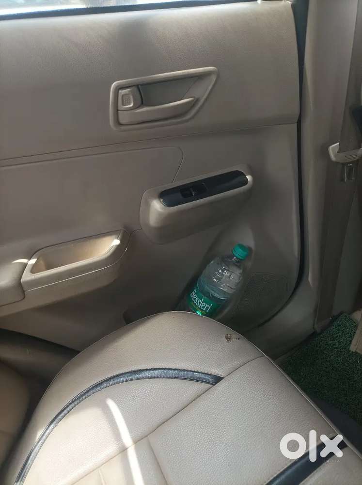Maruti Suzuki Swift Dzire 2021 Petrol 96300 Km Driven