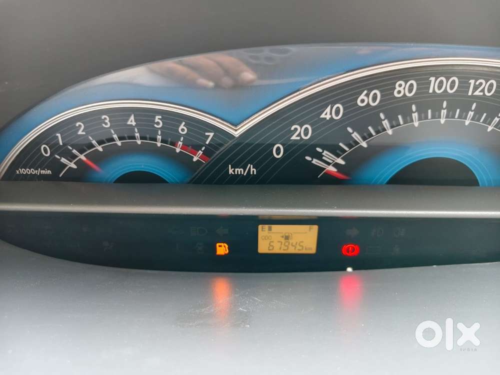Toyota Etios V 2013 Km Driven