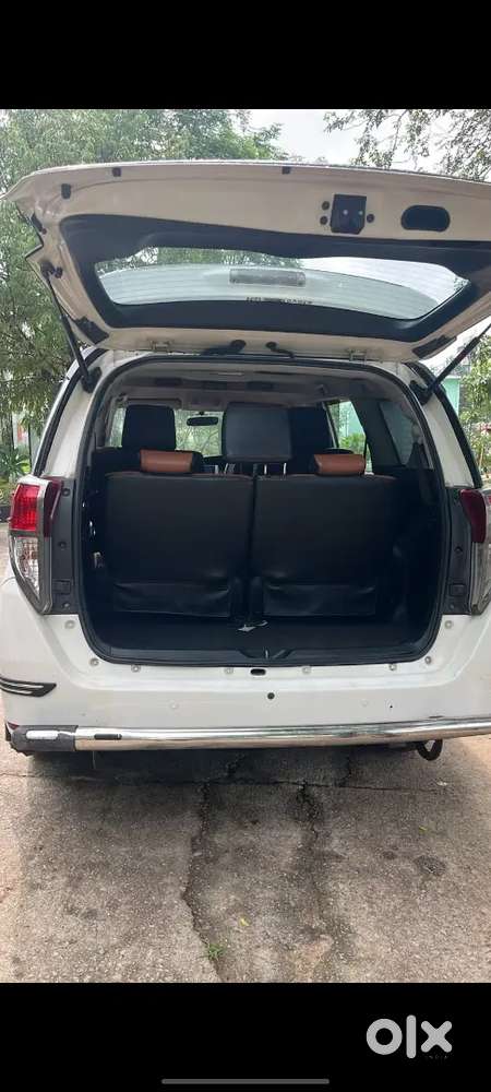 Toyota Innova Crysta Petrol Manual 2017