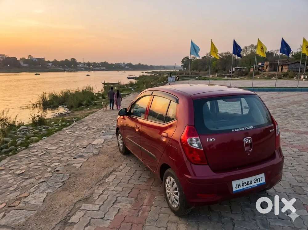 Hyundai I10 2015 Petrol 28000 Km Driven