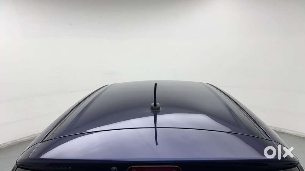 Maruti Suzuki Swift 1.3 Zxi, 2022, Petrol